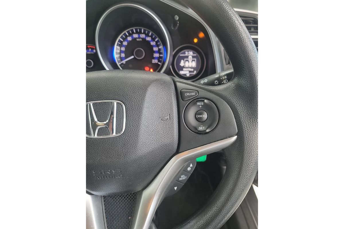 2016 Honda Jazz VTi GF