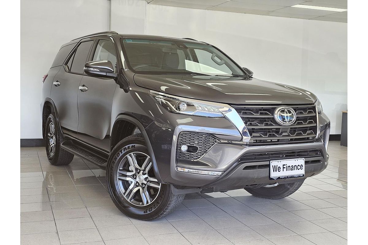 2024 Toyota Fortuner GXL GUN156R