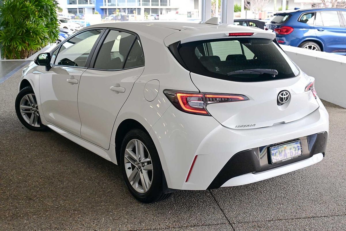 2019 Toyota Corolla Ascent Sport MZEA12R