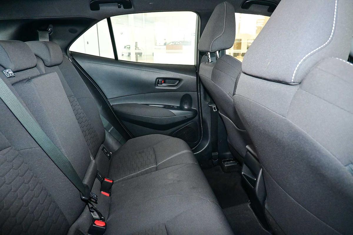2019 Toyota Corolla Ascent Sport MZEA12R