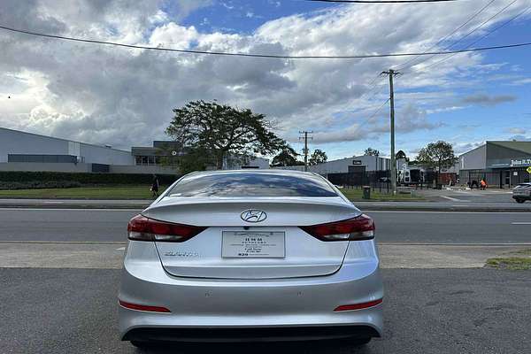 2018 Hyundai Elantra Elite AD