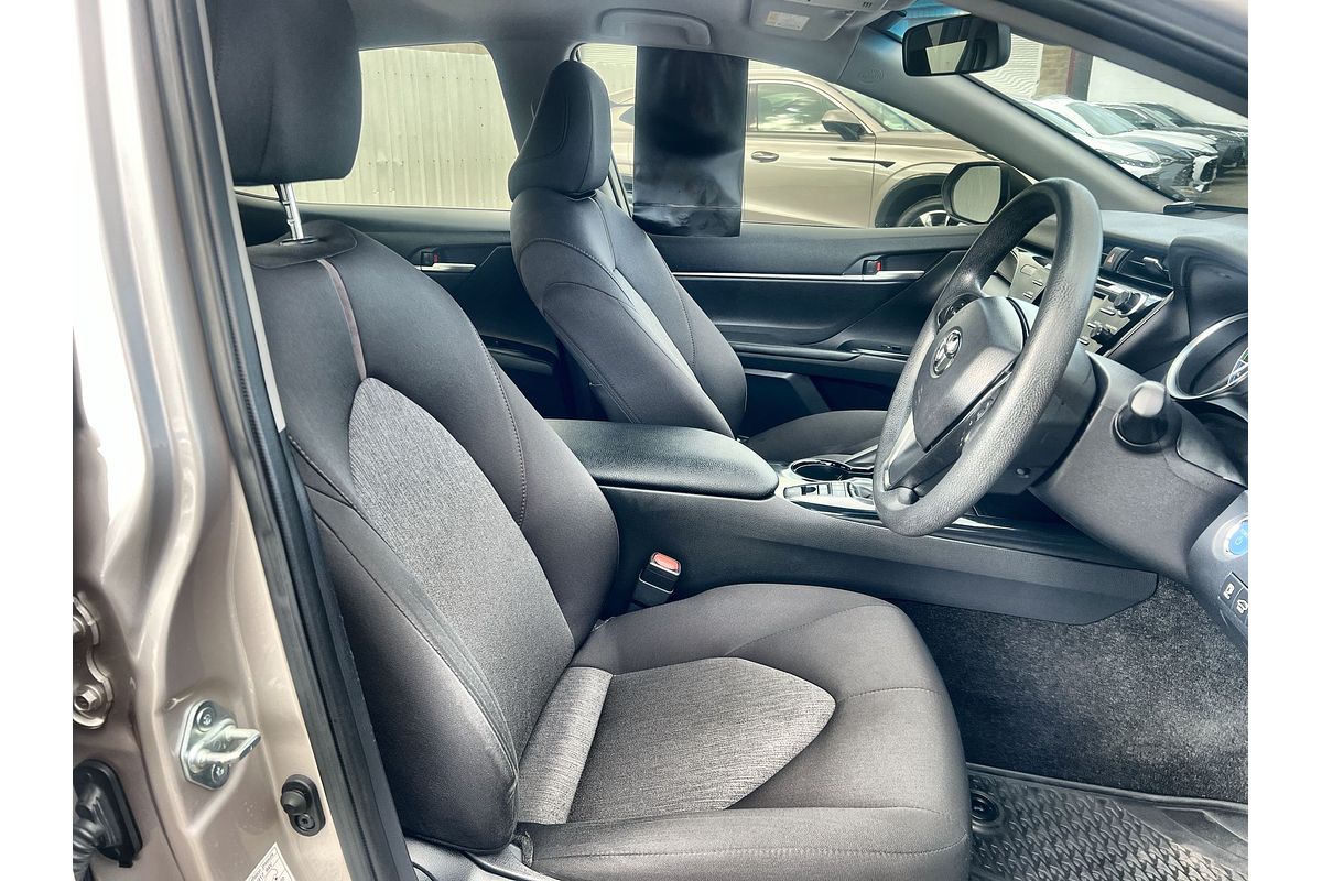 2020 Toyota Camry Ascent
