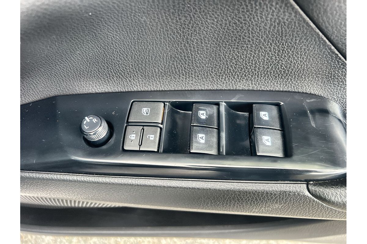 2020 Toyota Camry Ascent