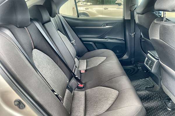 2020 Toyota Camry Ascent