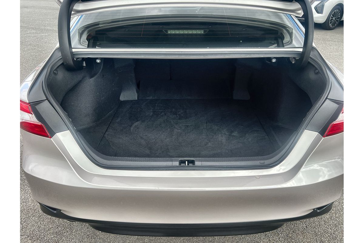 2020 Toyota Camry Ascent