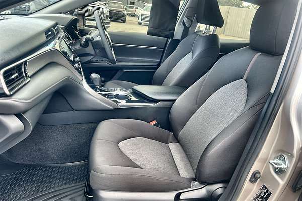 2020 Toyota Camry Ascent
