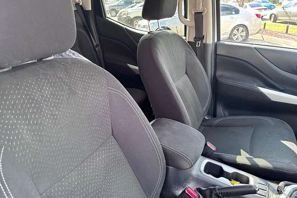 2018 Nissan Navara ST D23 Series 3 4X4
