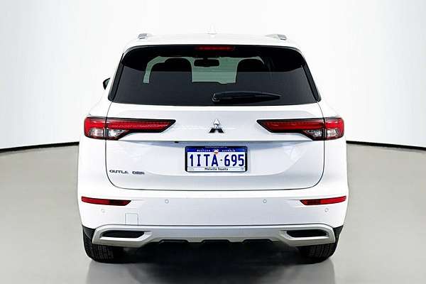 2024 Mitsubishi Outlander LS ZM
