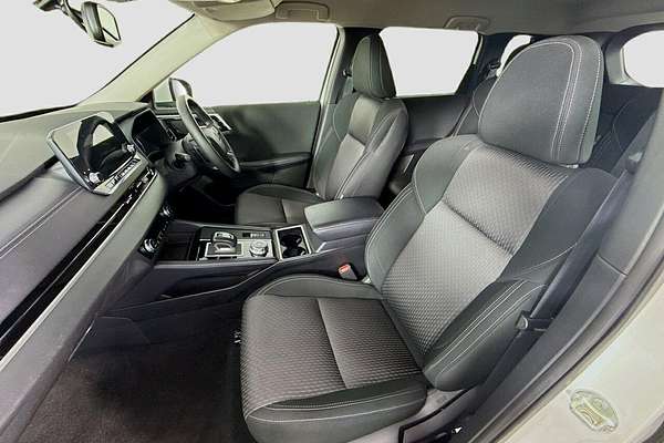 2024 Mitsubishi Outlander LS ZM