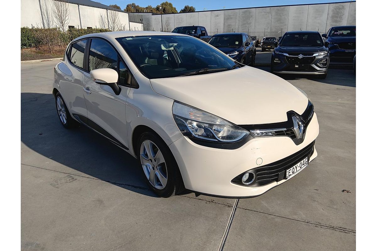 2016 Renault Clio Dynamique IV B98
