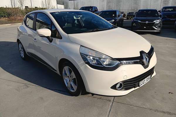 2016 Renault Clio Dynamique IV B98