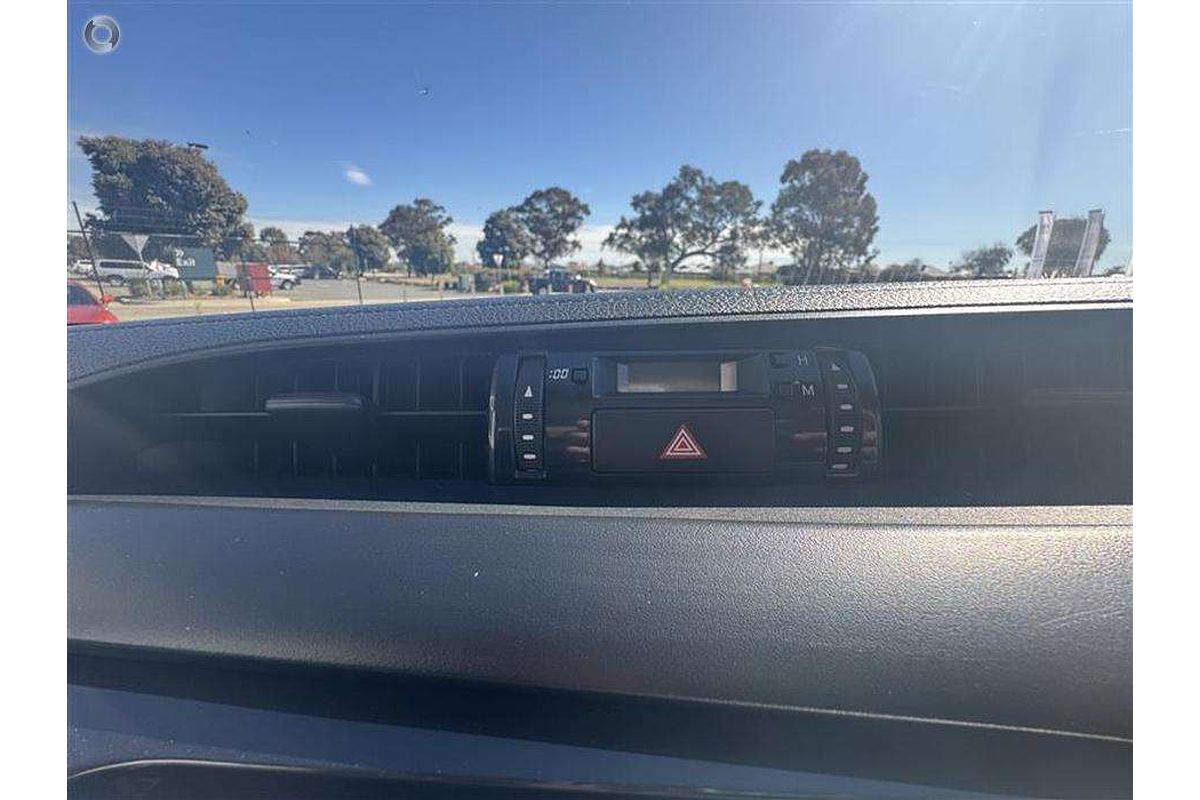 2018 Toyota Hilux WORKMATE TGN121R MY19 REAR WHEEL DRIVE