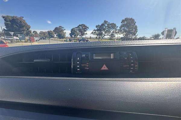 2018 Toyota Hilux WORKMATE TGN121R MY19 REAR WHEEL DRIVE