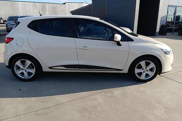 2016 Renault Clio Dynamique IV B98