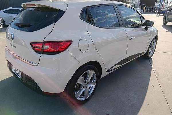 2016 Renault Clio Dynamique IV B98
