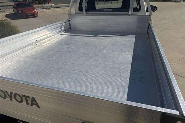 2018 Toyota Hilux WORKMATE TGN121R MY19 REAR WHEEL DRIVE