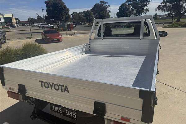 2018 Toyota Hilux WORKMATE TGN121R MY19 REAR WHEEL DRIVE