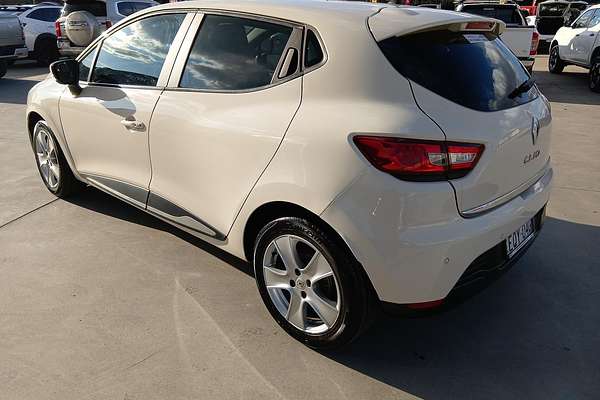 2016 Renault Clio Dynamique IV B98