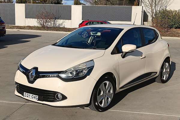 2016 Renault Clio Dynamique IV B98