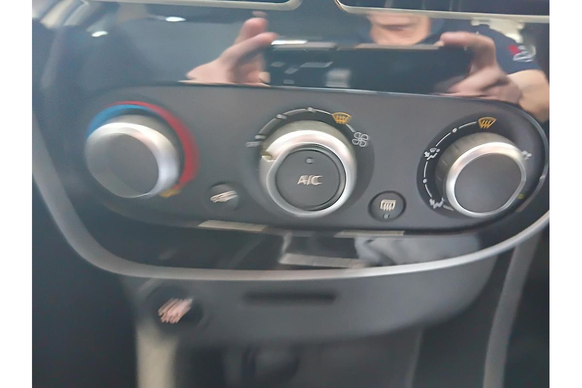 2016 Renault Clio Dynamique IV B98