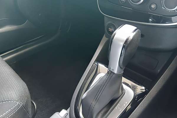 2016 Renault Clio Dynamique IV B98
