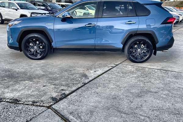 2024 Toyota RAV4 Cruiser AXAH52R