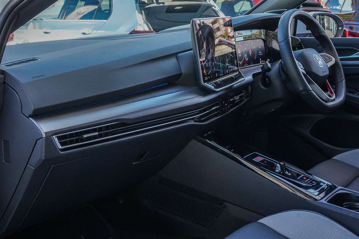 2025 Volkswagen Golf GTI 8.5