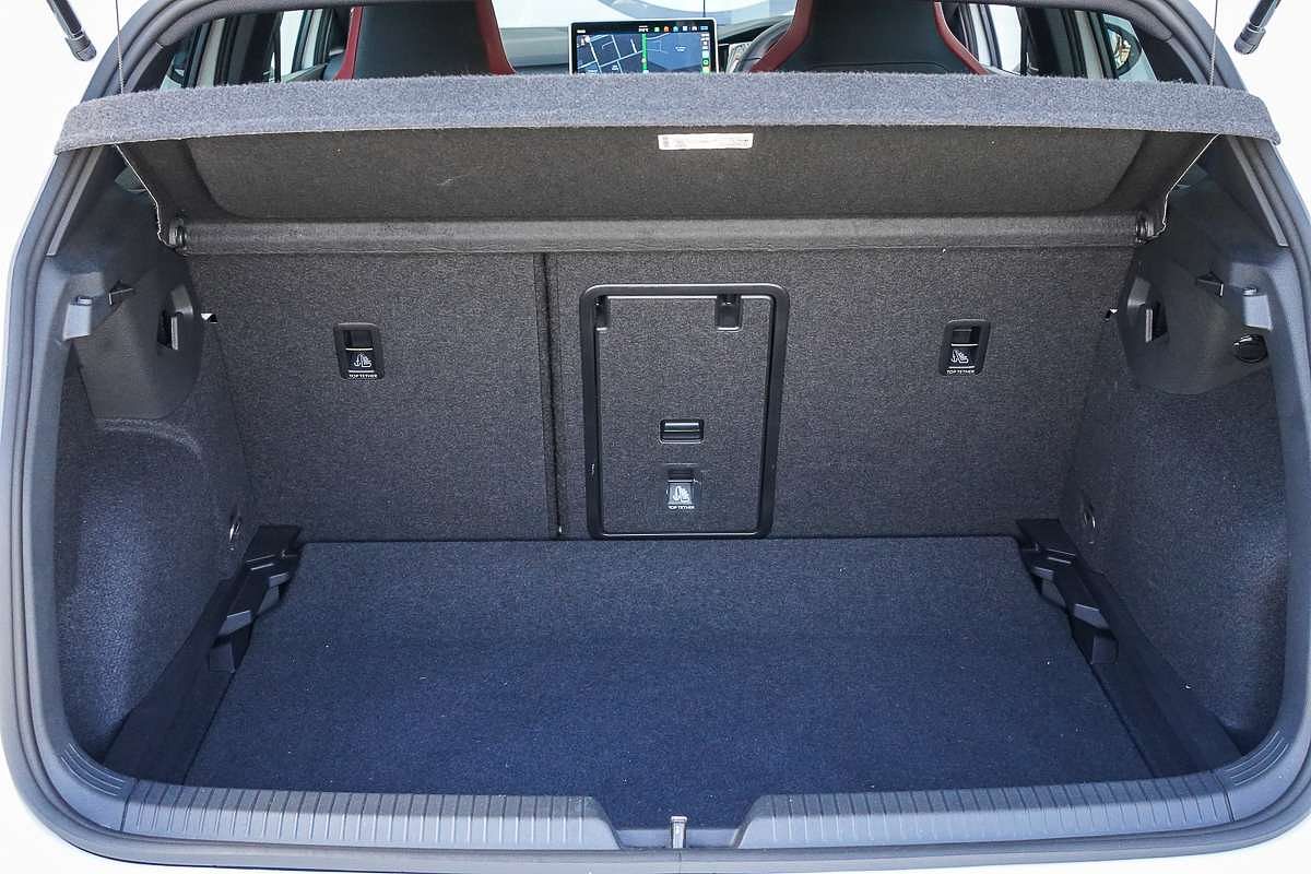 2025 Volkswagen Golf GTI 8.5