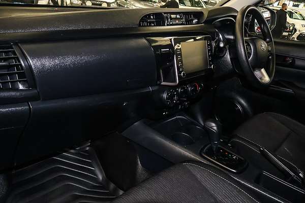 2020 Toyota Hilux SR GUN126R 4X4