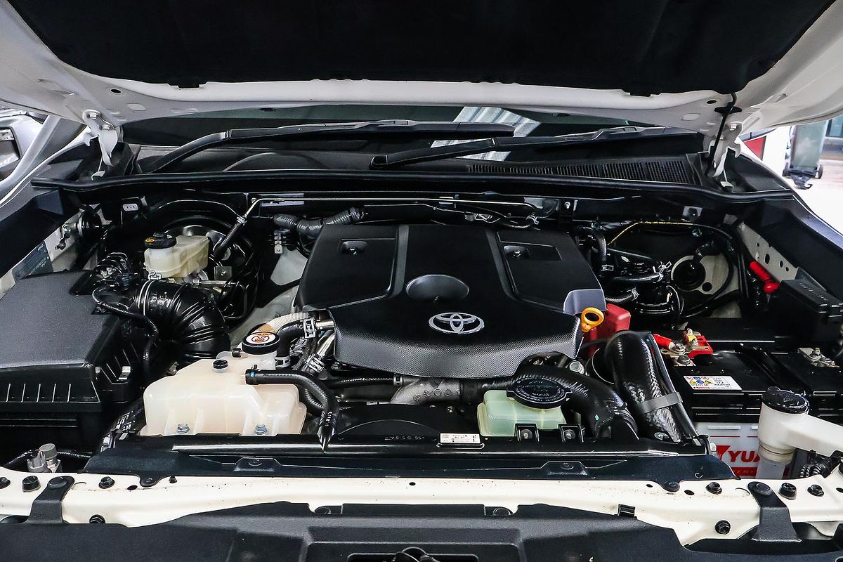 2020 Toyota Hilux SR GUN126R 4X4