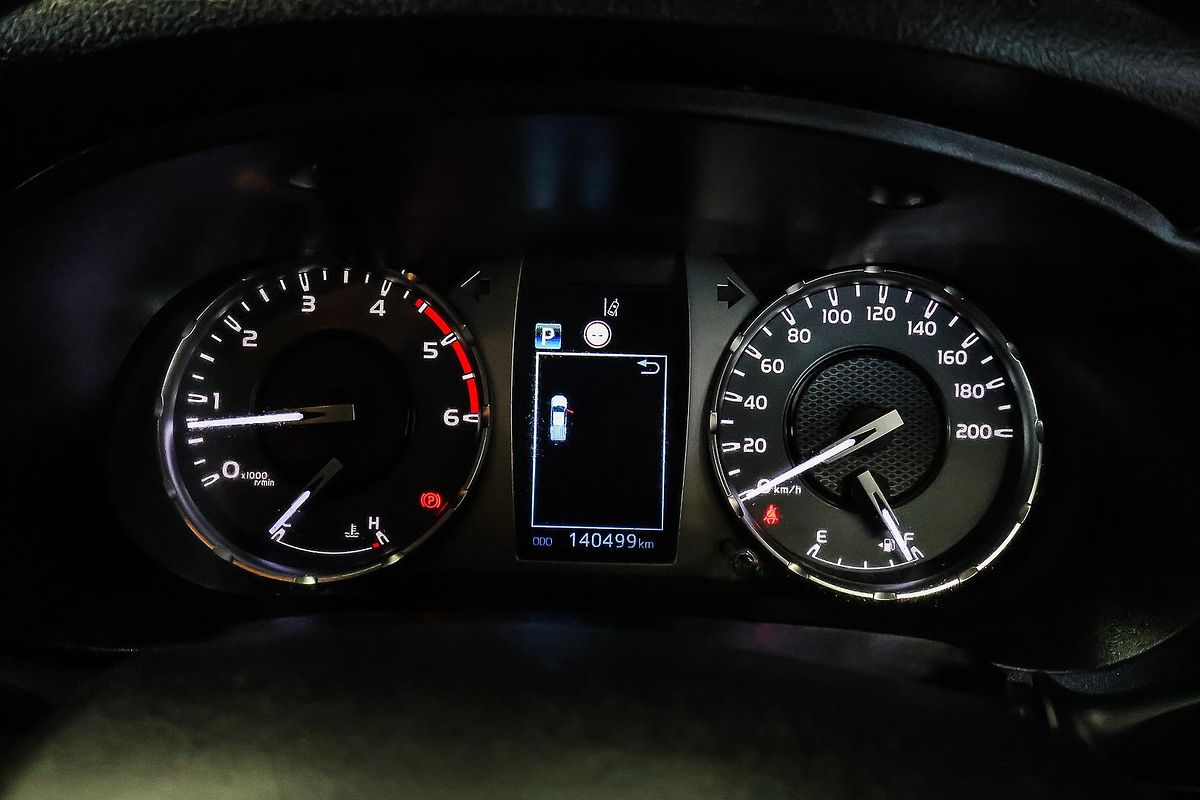 2020 Toyota Hilux SR GUN126R 4X4