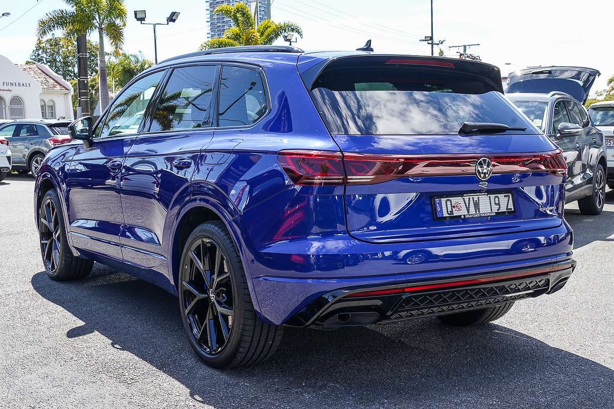 2025 Volkswagen Touareg R RC