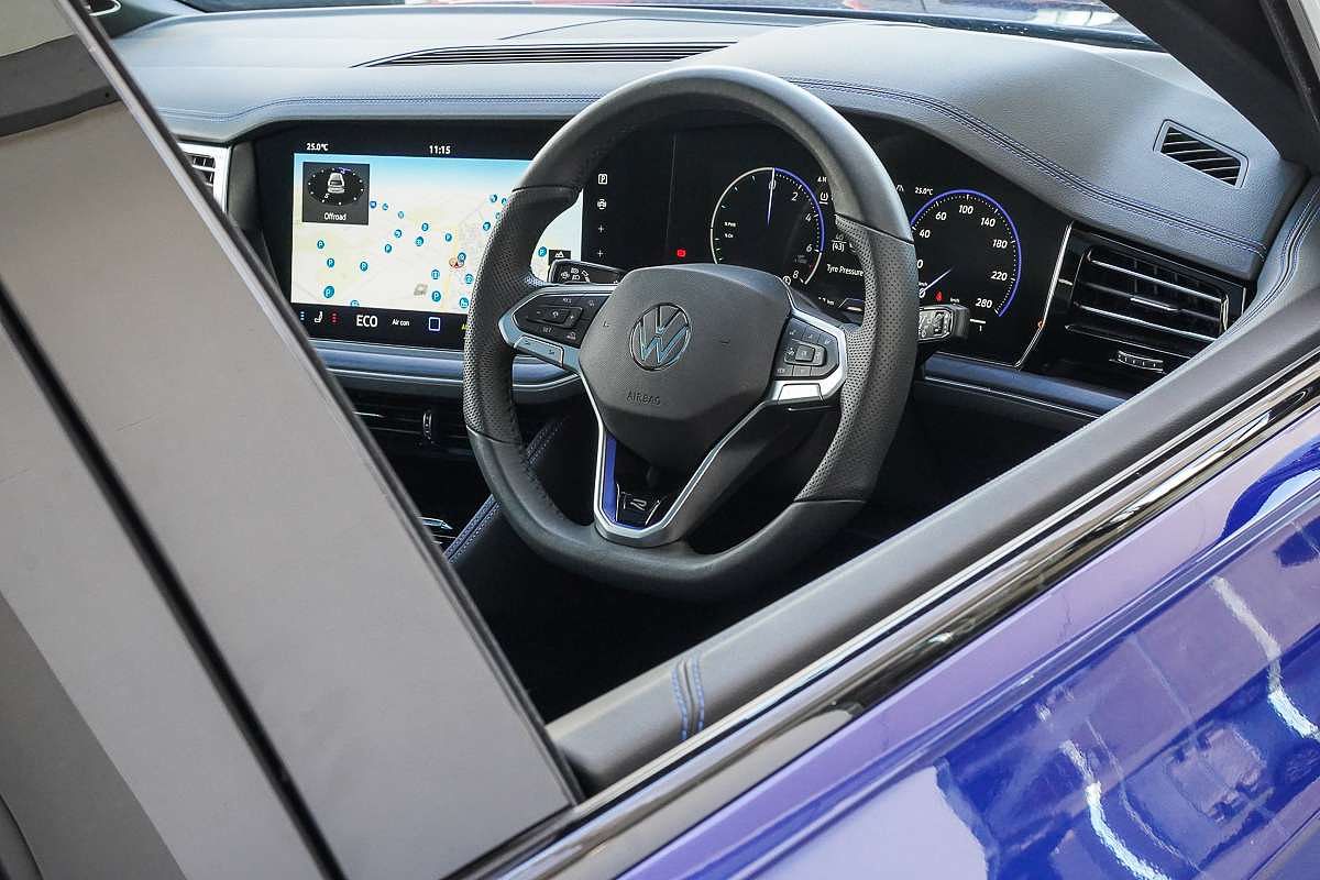 2025 Volkswagen Touareg R RC