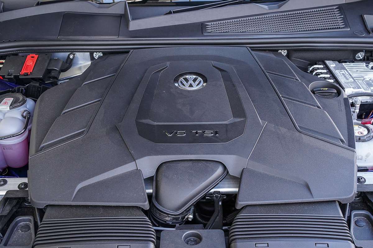 2025 Volkswagen Touareg R RC