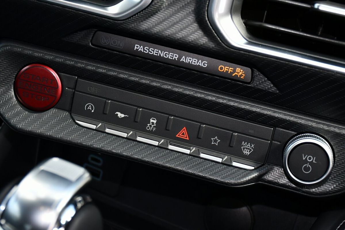2025 Ford Mustang Ecoboost FO