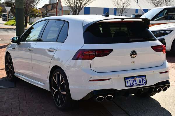 2024 Volkswagen Golf R 8