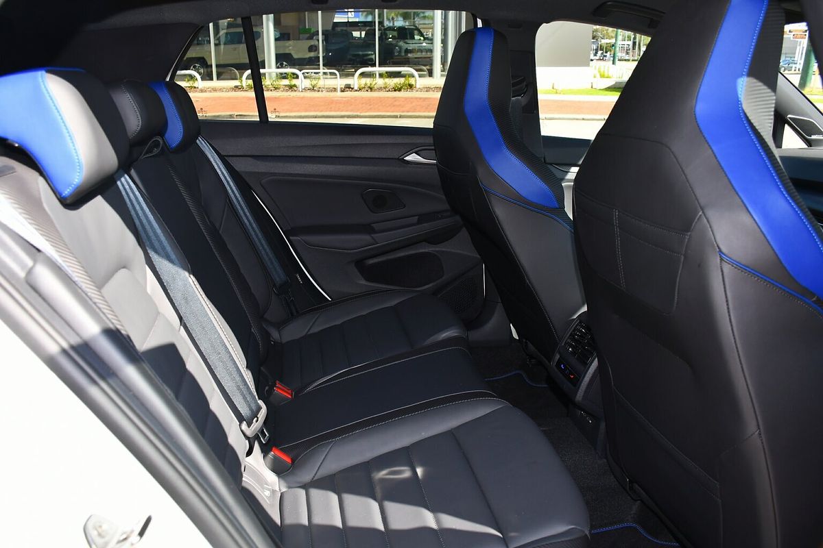 2024 Volkswagen Golf R 8