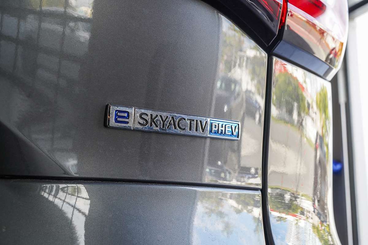 2025 Mazda CX-80 P50e Touring KL