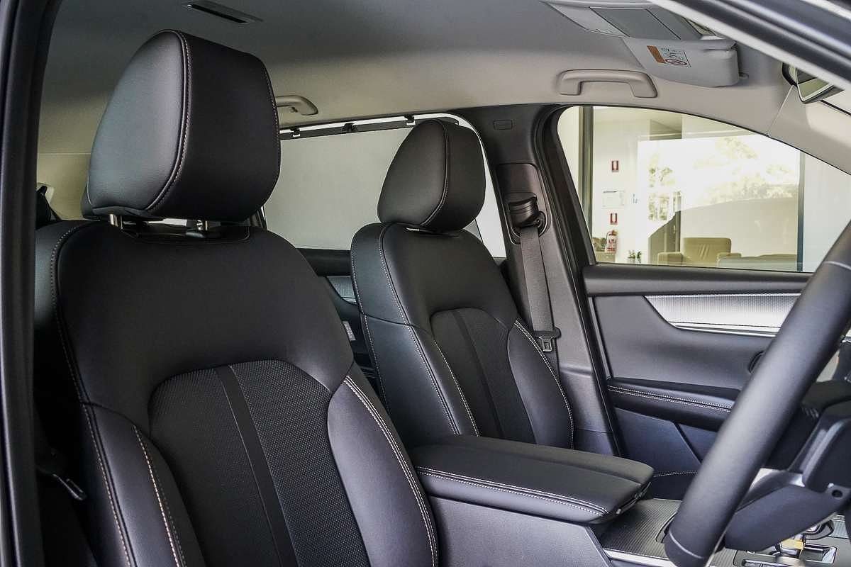 2025 Mazda CX-80 P50e Touring KL