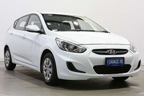 2016 Hyundai Accent Active RB4