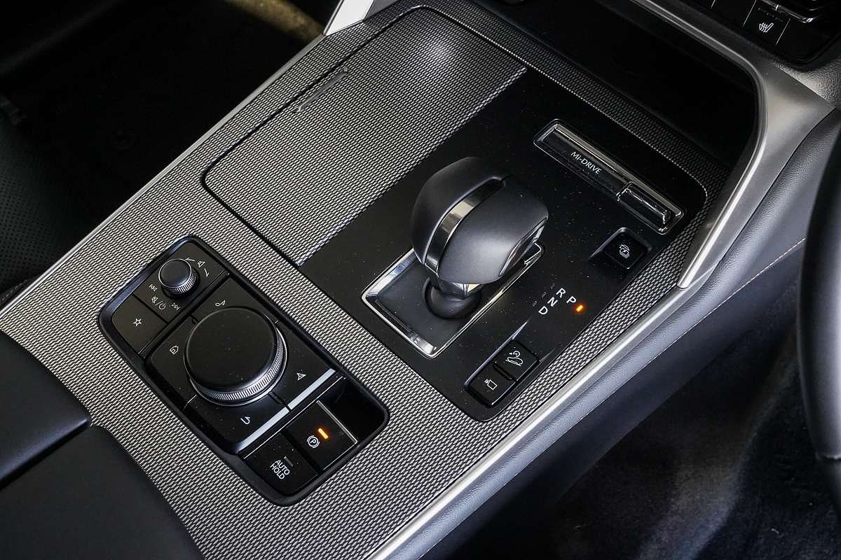 2025 Mazda CX-80 P50e Touring KL