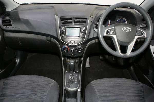 2016 Hyundai Accent Active RB4