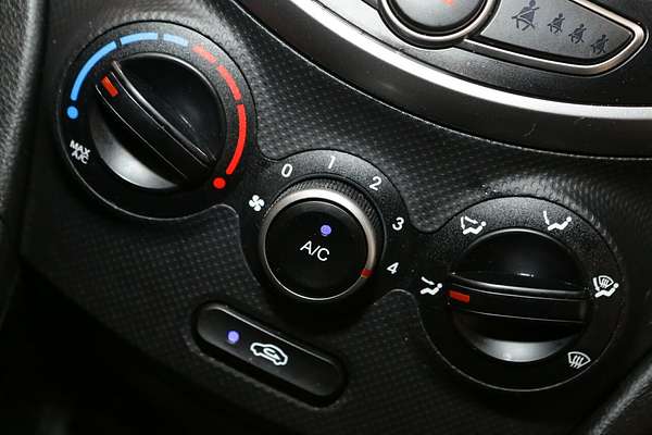 2016 Hyundai Accent Active RB4