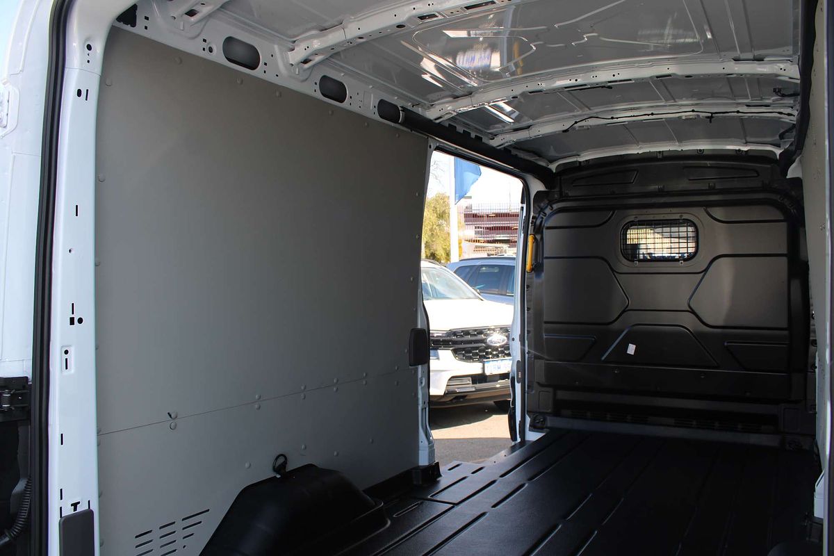 2025 Ford Transit 350L VO LWB