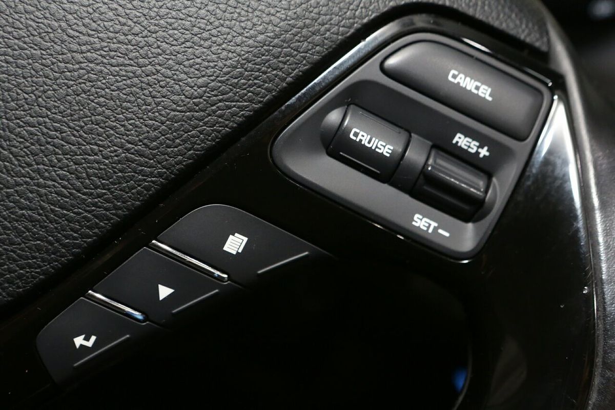 2017 Kia Cerato Sport YD