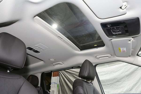 2022 Kia Carnival Platinum KA4