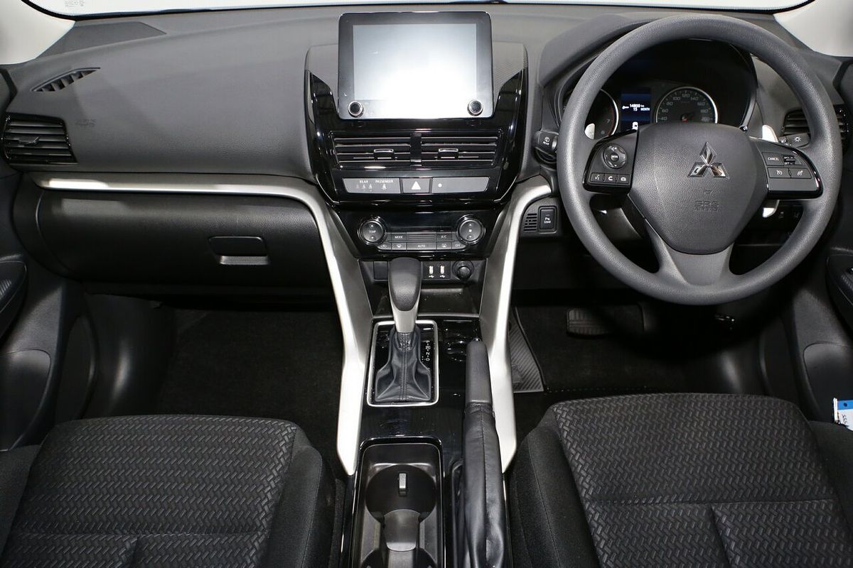 2024 Mitsubishi Eclipse Cross ES YB