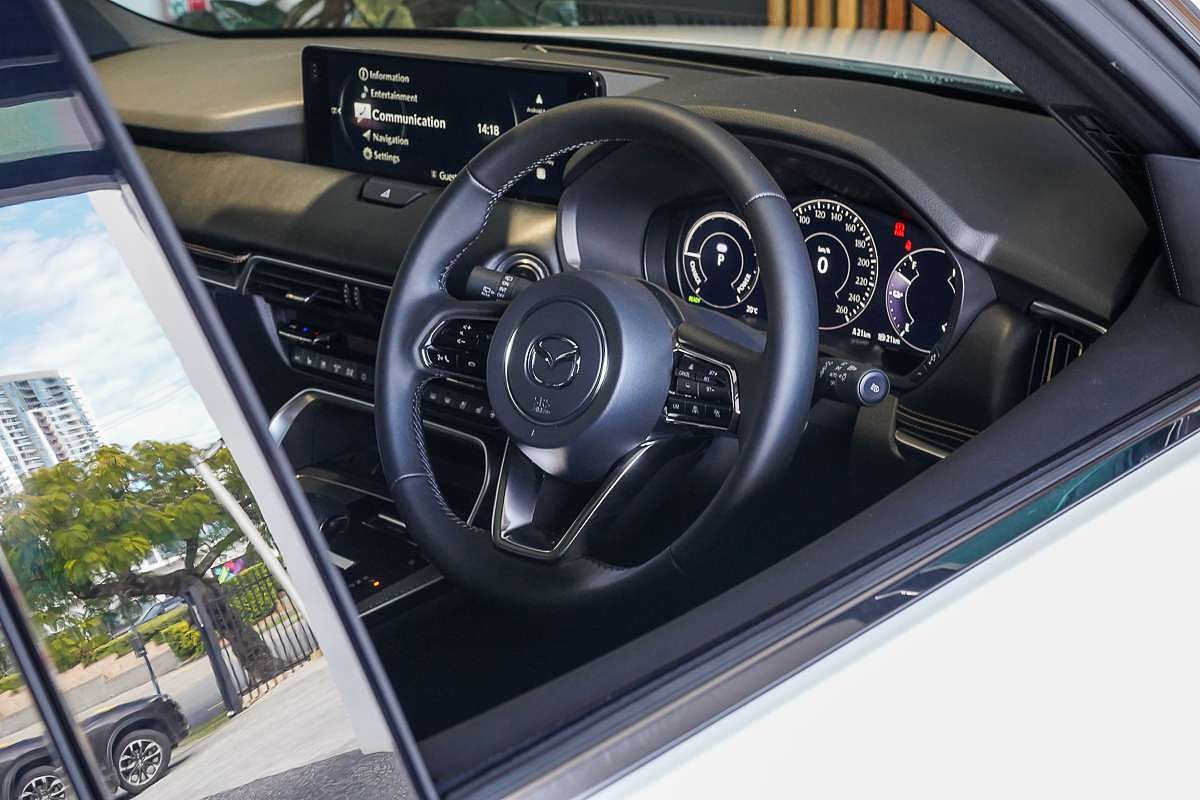 2025 Mazda CX-80 P50e Azami KL