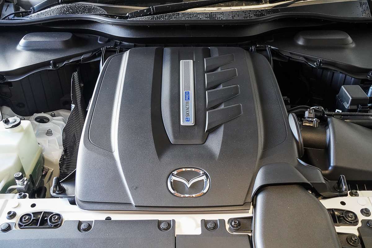 2025 Mazda CX-80 P50e Azami KL