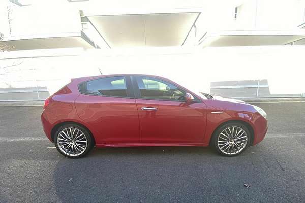 2013 Alfa Romeo Giulietta Progression Series 0